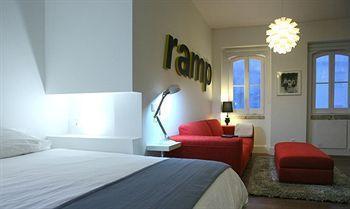 4 Places - Apartamento *